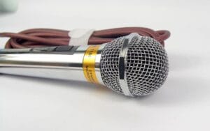 Micro có dây giá rẻ và những điều cần lưu ý| Audiohifi 9