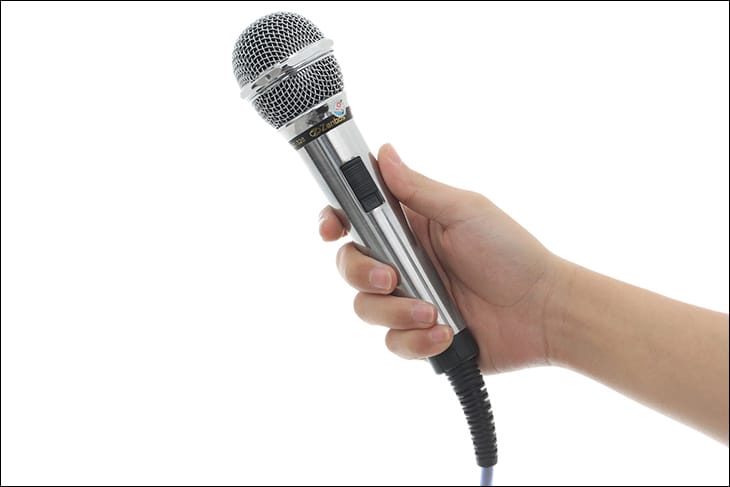 Những yếu tố cần cân nhắc khi mua micro có dây cho sân khấu| Audiohifi 6