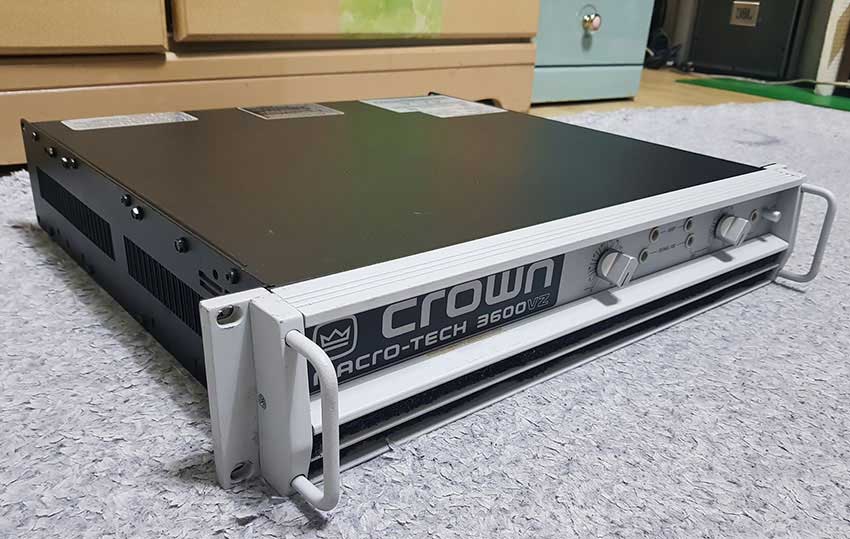 Cục đẩy Crown trong các hệ thống âm thanh karaoke cao cấp| Audiohifi 6