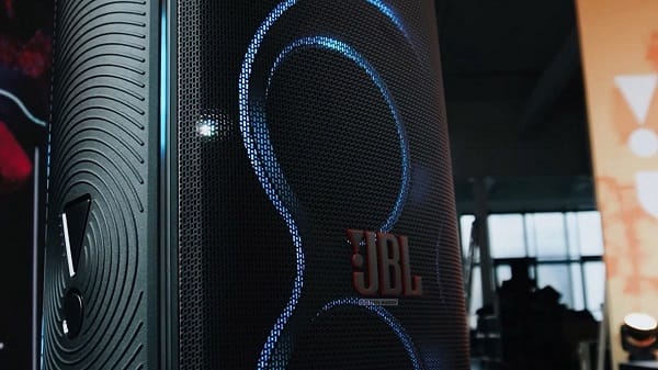 Hiệu Suất Âm Thanh Loa JBL PartyBox Ultimate Tuyệt Vời